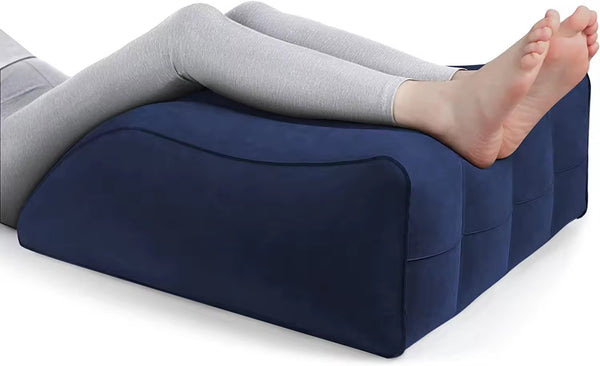 Inflatable foot pillow